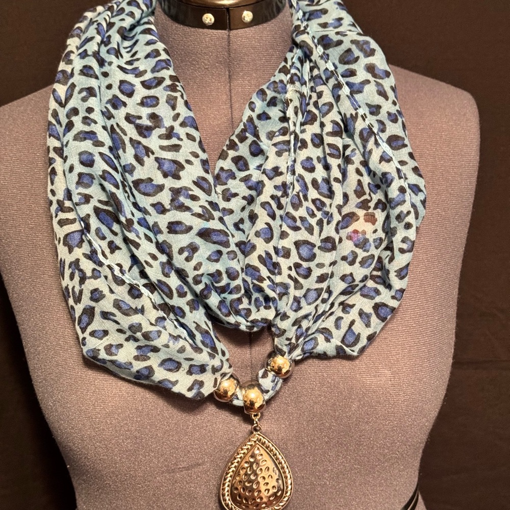 Blue Leopard Print Scarf with silver teardrop Pendant